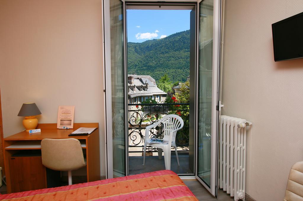 Hotel Panoramic Bagnères-de-Luchon Exteriör bild